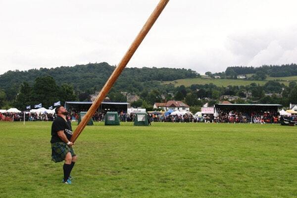 Tossing the Caber. Tossing the Caber.