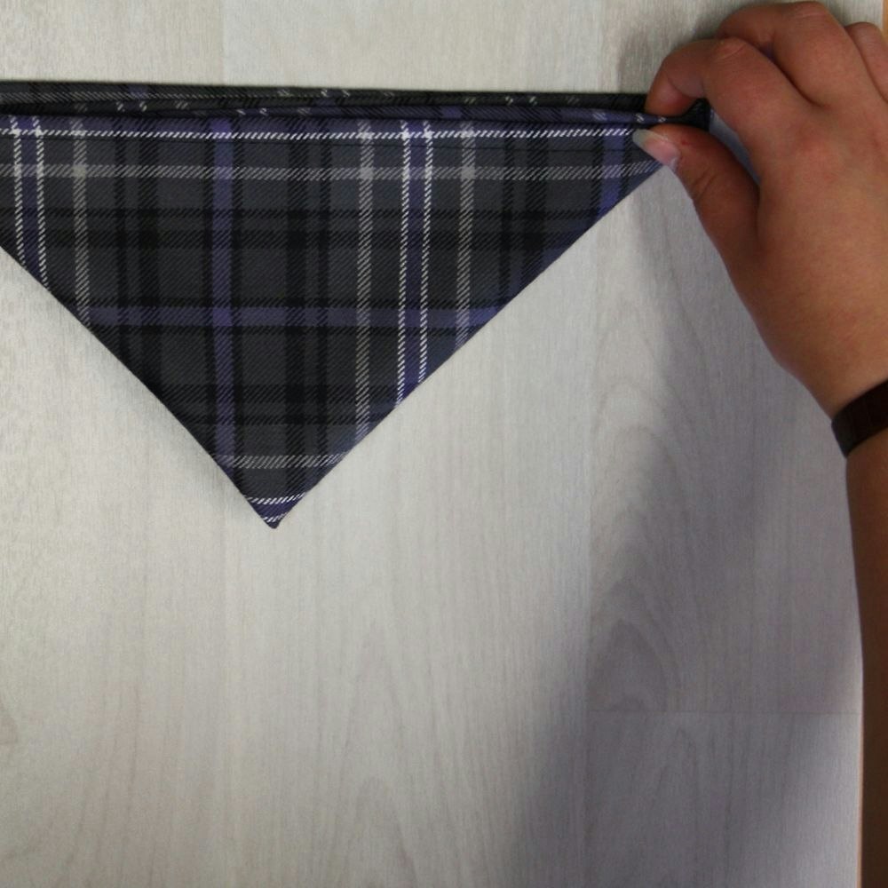How to fold your tartan pocket square The Scallop…
