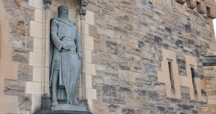 William Wallace at entrance of Edinburgh Castle William Wallace at entrance of Edinburgh Castle