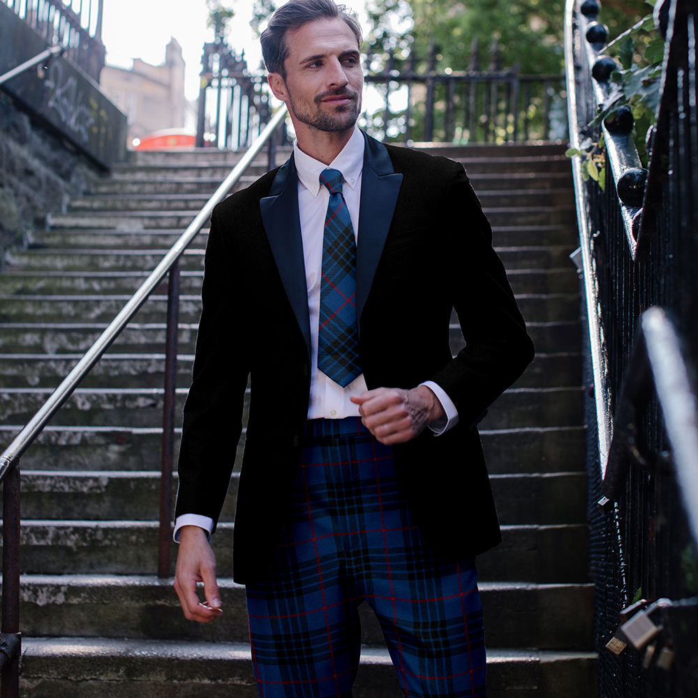 BA8A6879-Morgan-Velvet-black-