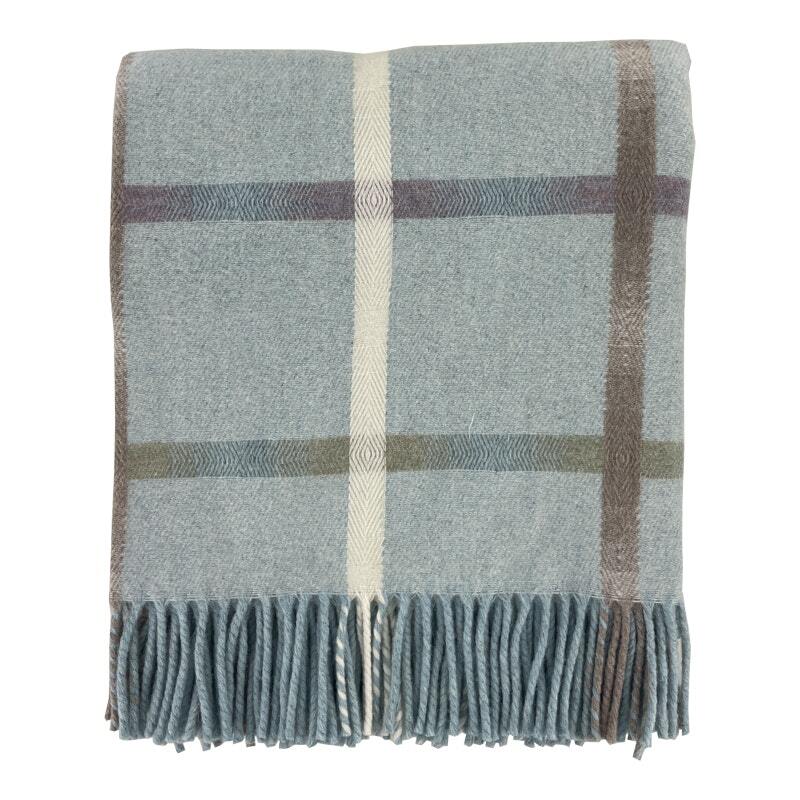 Plaid en laine mérinos et cachemire - gris moutarde - 136 x 180 cm – Le Grand Comptoir Plaid en laine mérinos et cachemire - gris moutarde - 136 x 180 cm – Le Grand Comptoir