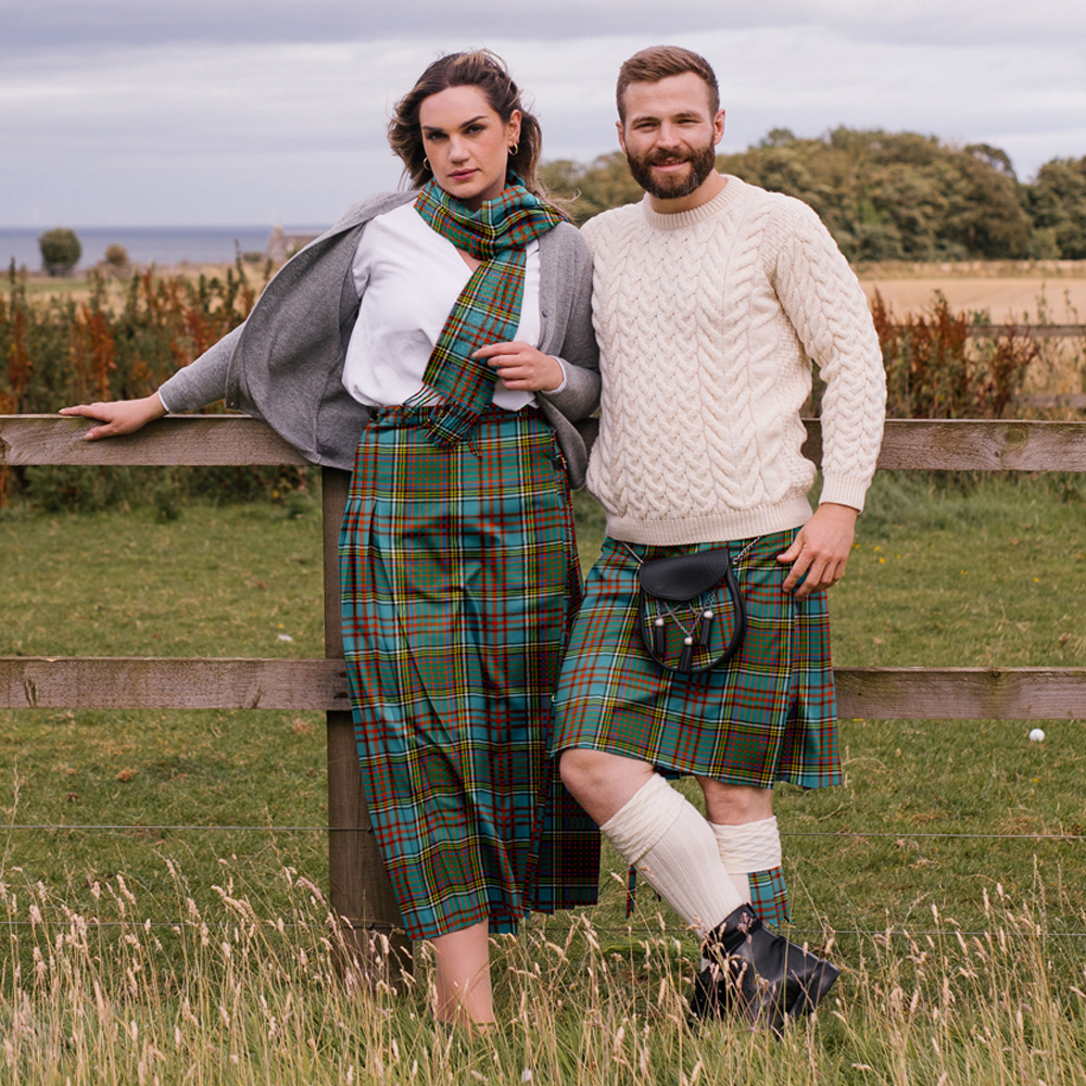 kilted-skirt-Anderson-A-v2.jpg